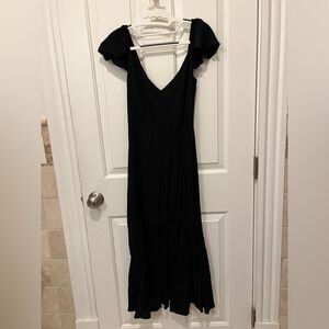Reformation black baxley dress size 4